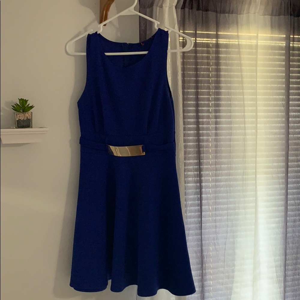 blue dress !